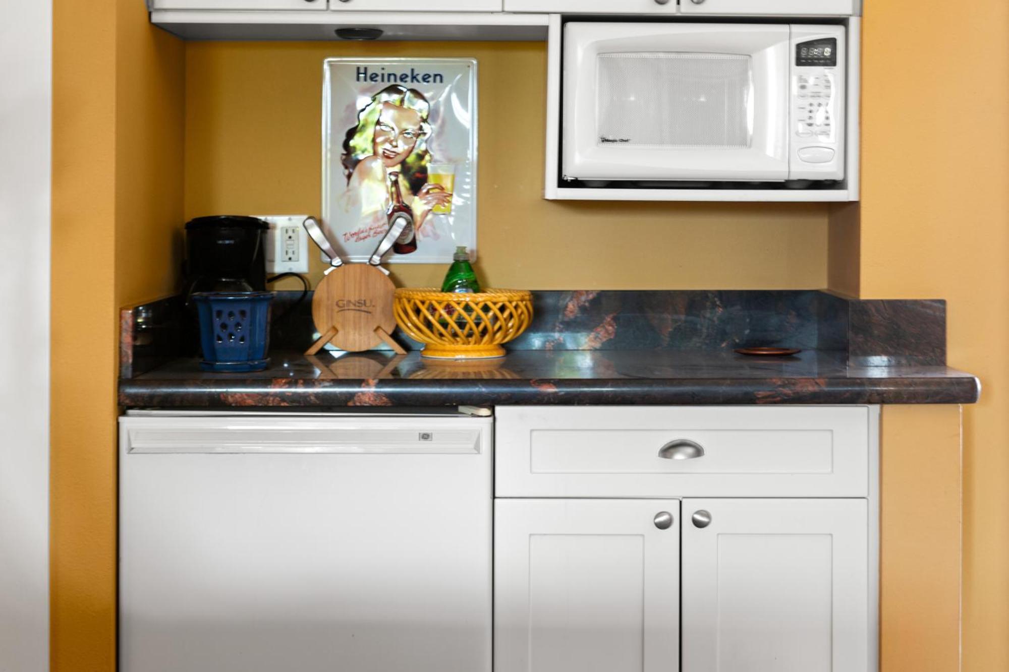 Studio With Mini Kitchen, Pool And Bbq, Pre-Renovation Summer Sale Kihei Extérieur photo
